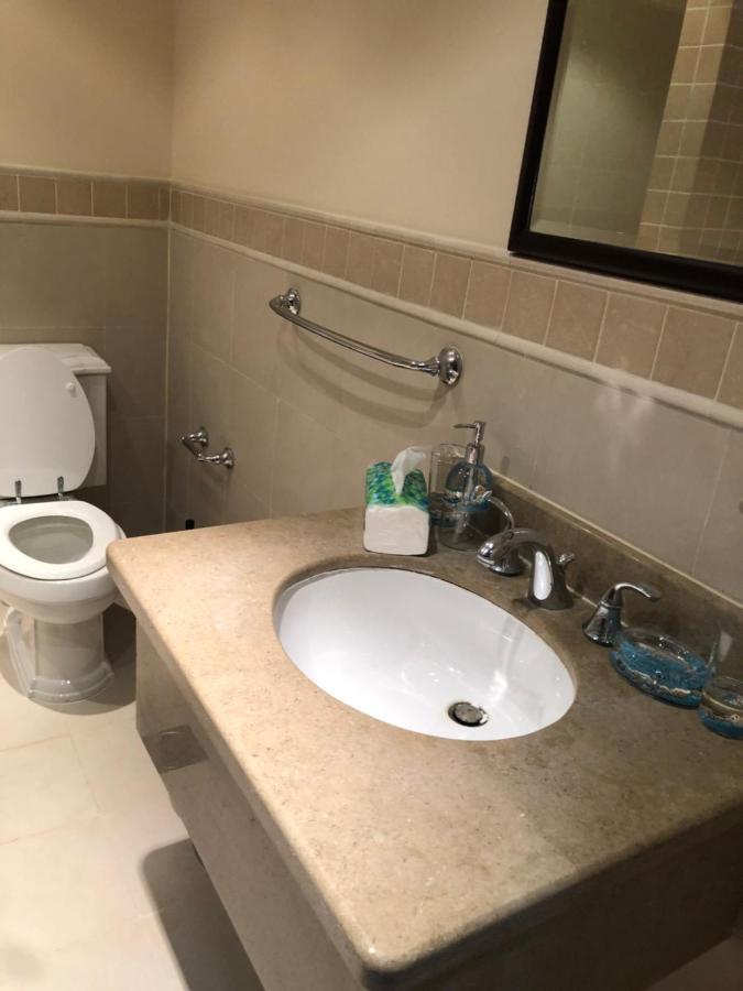 الشاطي 3 عايلات فقط Apartment *